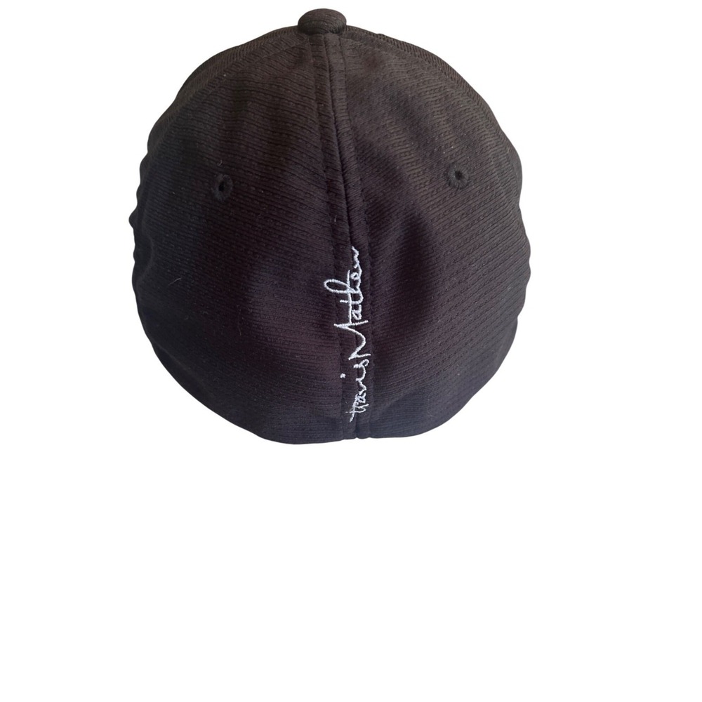 Travis Matthews Flexfit Black Embroidered Cap S-M 100% Polyester Golf - Picture 3 of 5